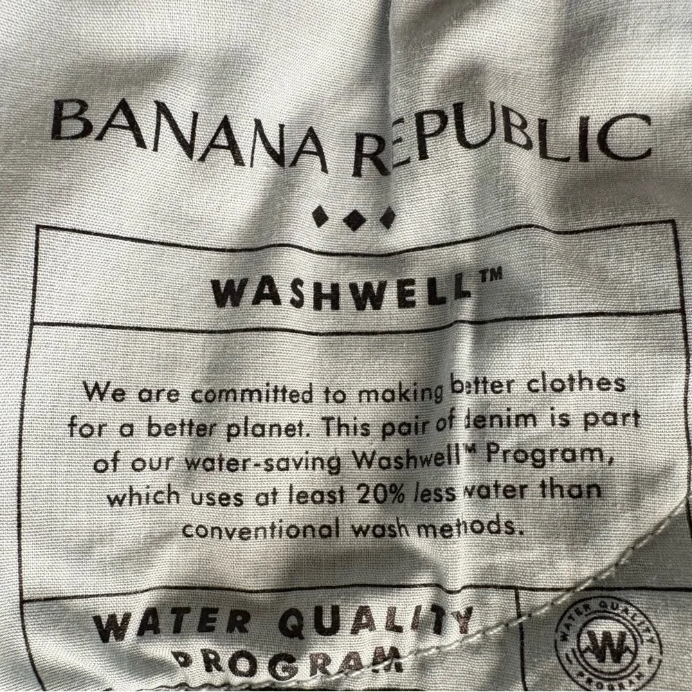 Banana Republic girlfriend jeans womens size 29 / 8 dark‎ wash preppy - Picture 5 of 8